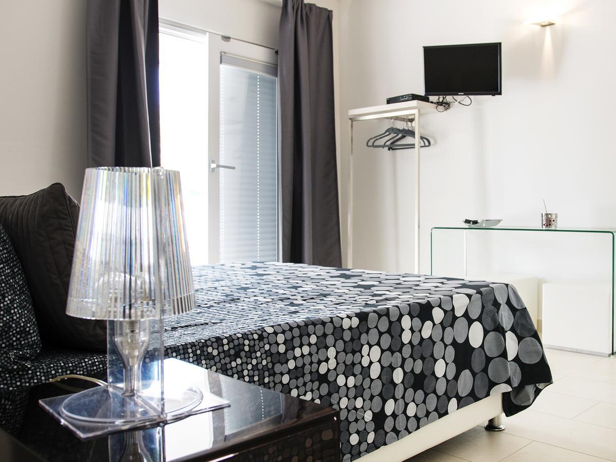 B&B Do'Mmilio Crotone Bagian luar foto
